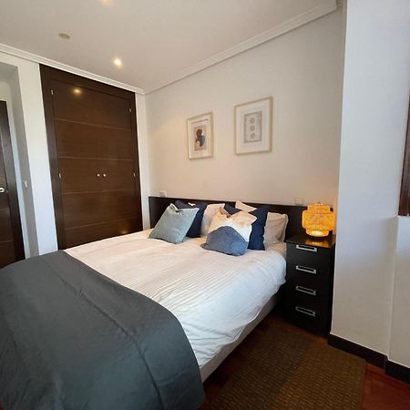 Atuaire Home Vivienda B Luminosa Parking Incluido En Plena Calle Comercial Burgos Luaran gambar