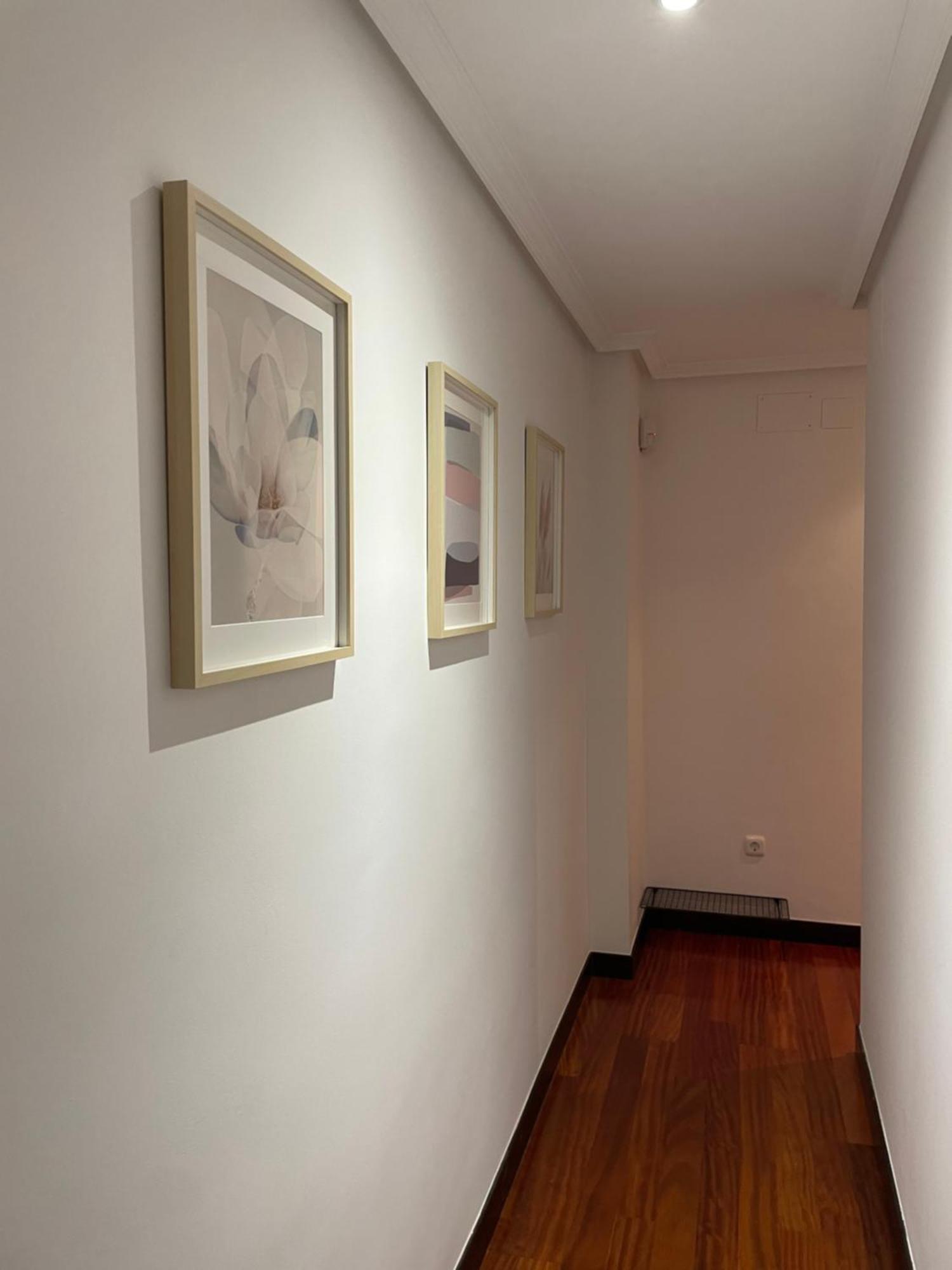 Atuaire Home Vivienda B Luminosa Parking Incluido En Plena Calle Comercial Burgos Luaran gambar